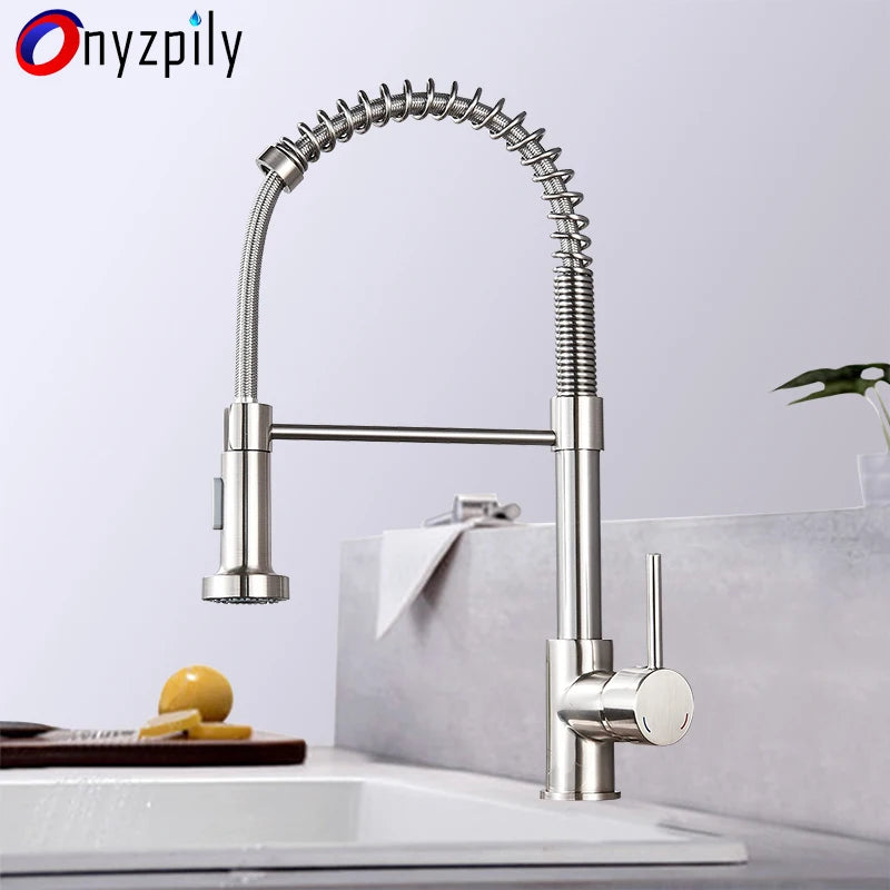 Onyzpily Single Handle Pull Down Kitchen Faucet