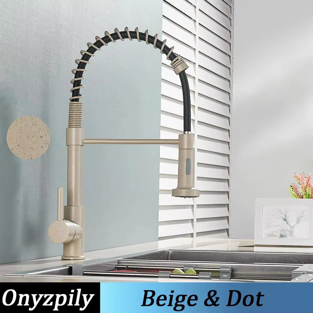 Onyzpily Single Handle Pull Down Kitchen Faucet