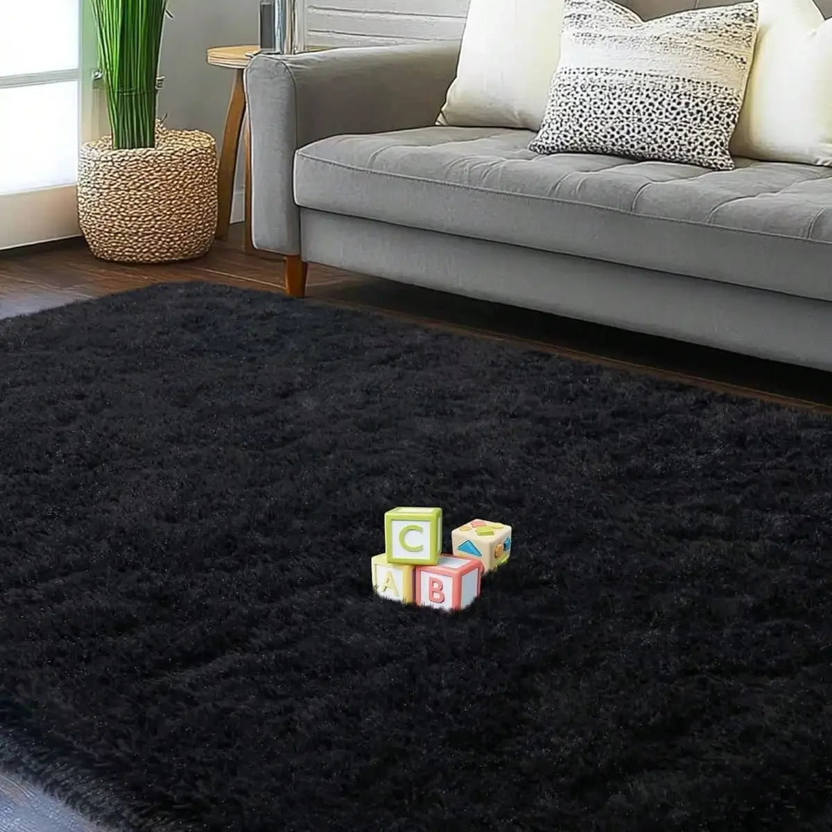 eluckya Plush And Thick Long-Pile Carpet, Super Soft And Comfortable Rug, Non-Slip Thick Pile Carpet, Suitable For Bedrooms, Living Rooms, Bathrooms, Dorm Rooms, Room Decor, Kitchen Essentials, Family Gatherings, Valentine's