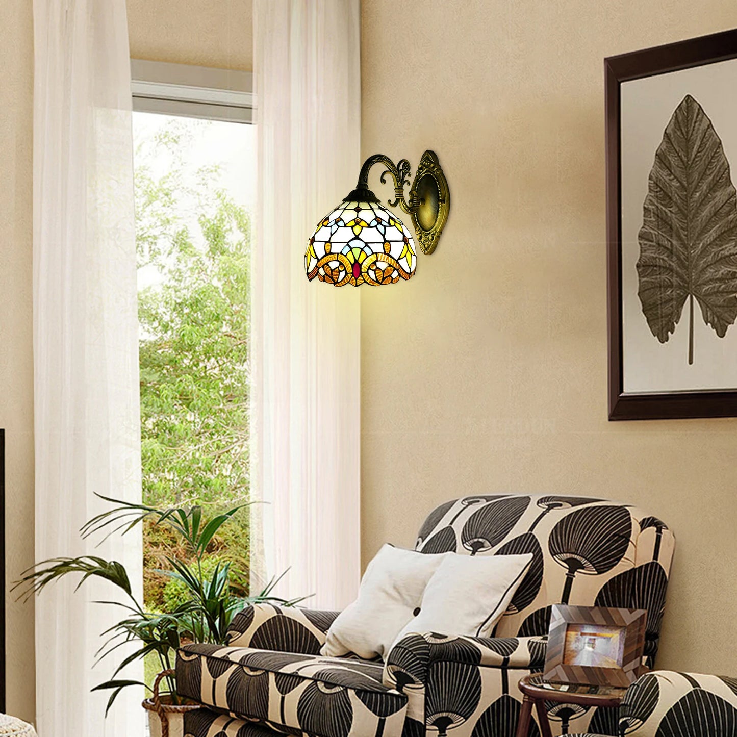 Tiffany Wall Lamp.   Indoor Vintage Wall Lamp.  Retro Handmade Dome Lamp for Living Room, Staircase, Bedroom